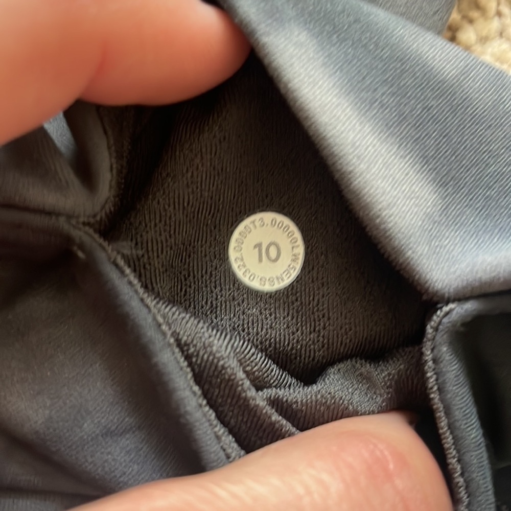 Lululemon groove SHR flare *nulu - Picture 6 of 7